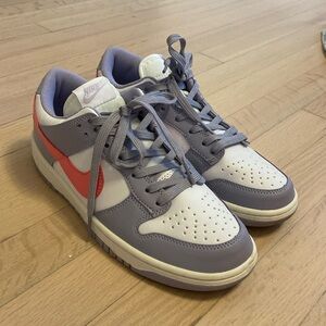 Nike US 8 Men/ EU 41